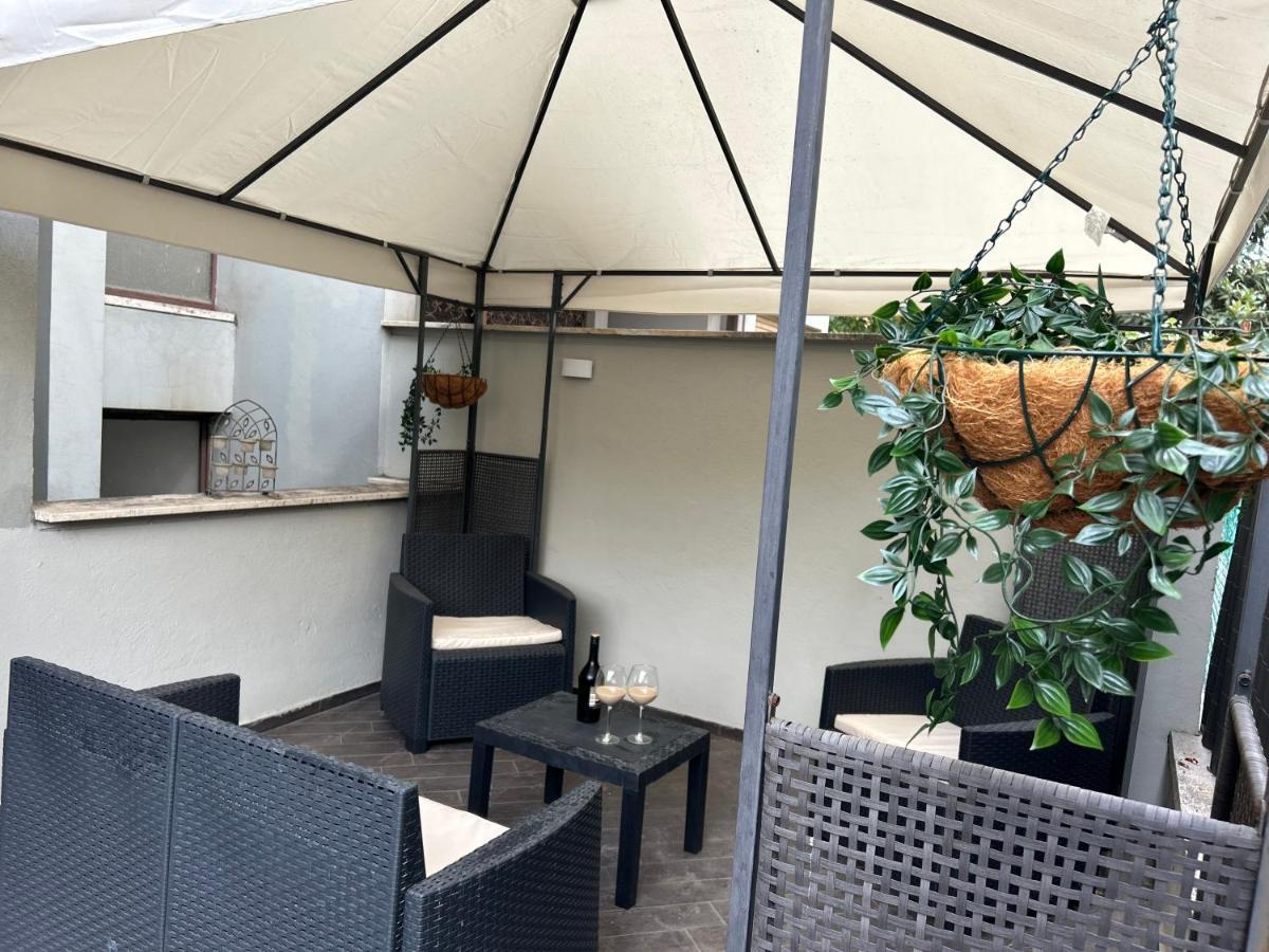 רומא Carpegna Luxury Apt With Terrace מראה חיצוני תמונה